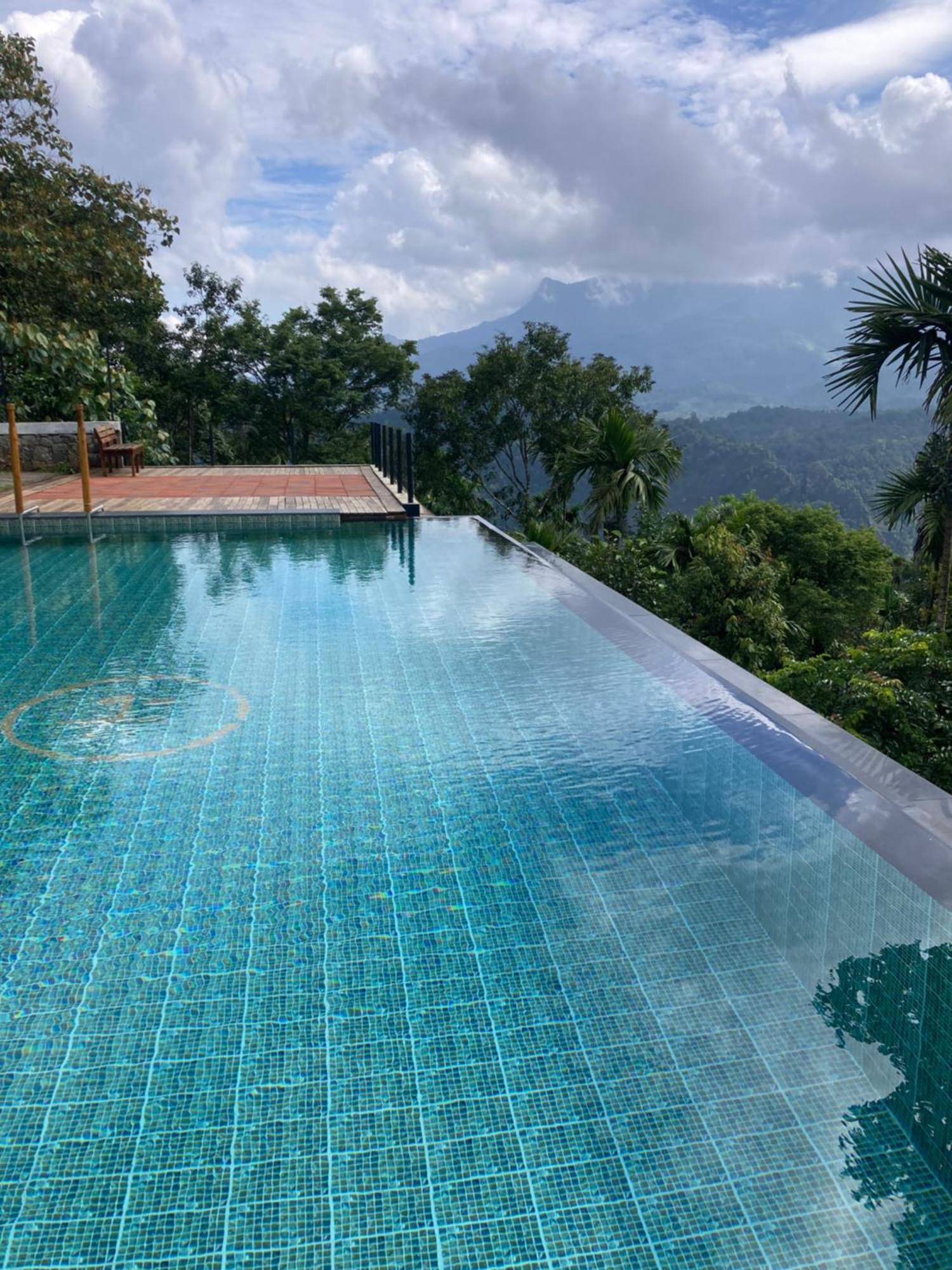 Homestay Namaha Meppādi エクステリア 写真